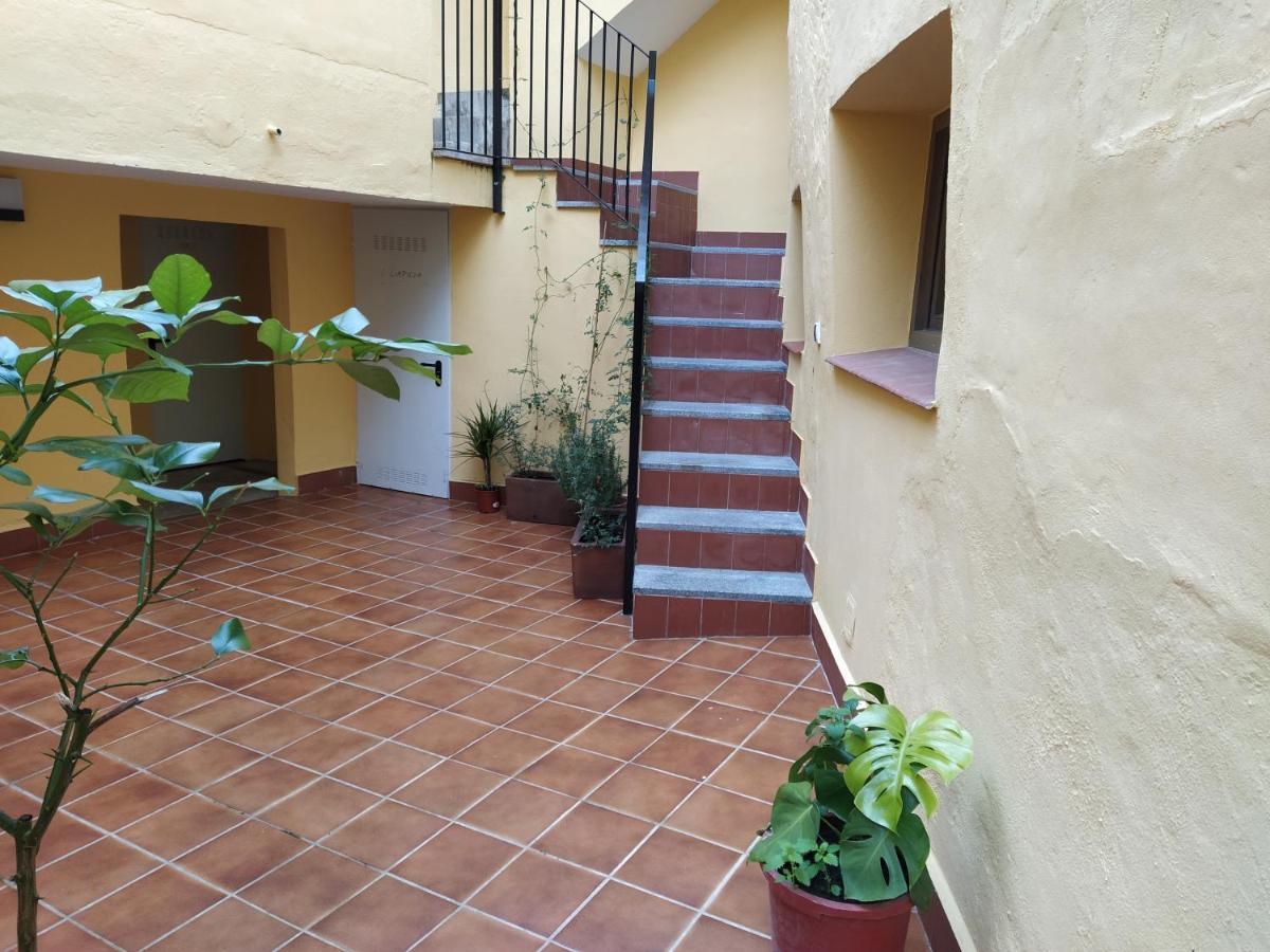 Rcbcaleros Apartment Caceres Exterior photo