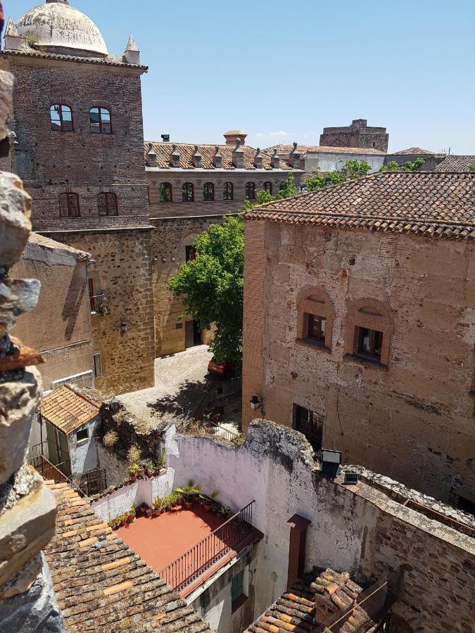 Rcbcaleros Apartment Caceres Exterior photo