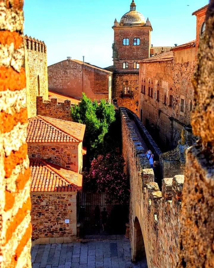 Rcbcaleros Apartment Caceres Exterior photo